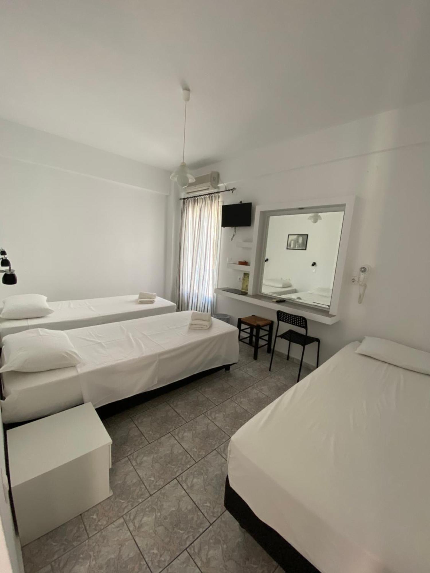 Deep Blue Rooms & Apartments Mylopotas Exterior foto