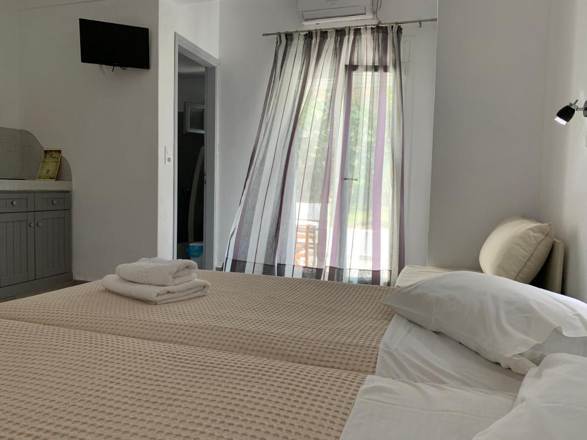 Deep Blue Rooms & Apartments Mylopotas Exterior foto